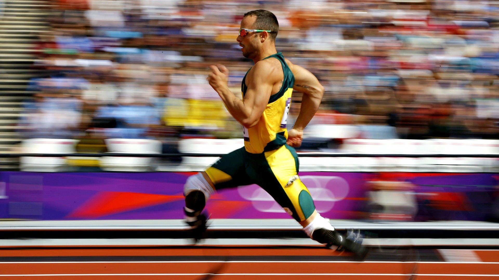 曼联前锋伤愈复出，重返首发阵容，曼联史上最强前锋